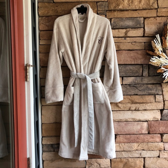 Pottery Barn Intimates & Sleepwear Potterybarn Off White Soft Fuzzy